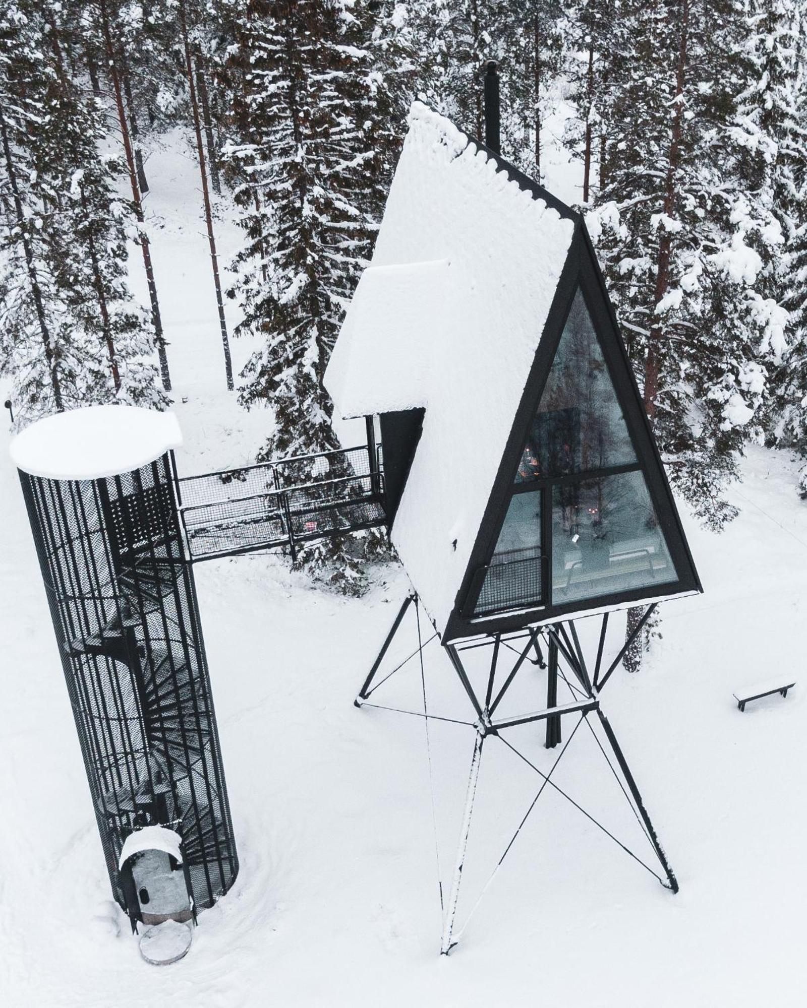 Pan Treetop Lodge *