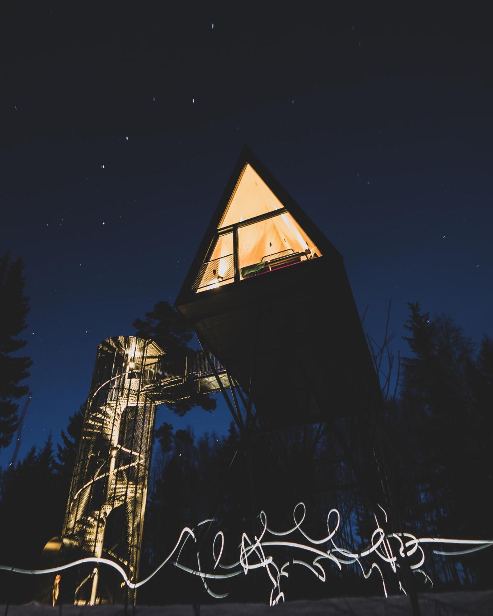 Pan Treetop Lodge Asnes